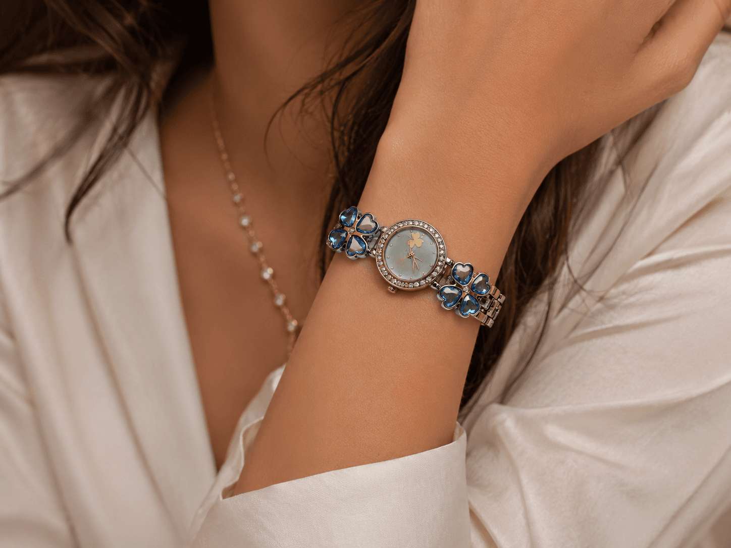 Montre-Bijou Saphir Bleu en Argent