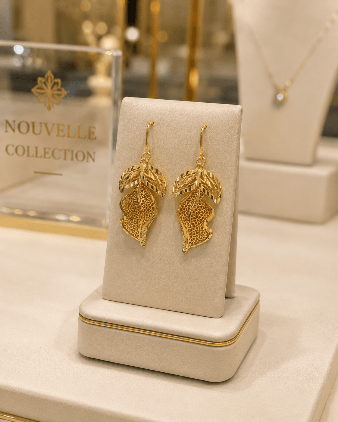 Boucles d’Oreilles Fleur de Dubaï en Plaqué Or